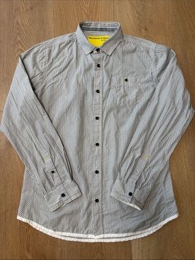 Descendants of Thieves Striped button down Gray/White